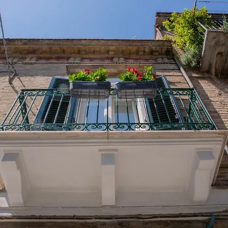 Le Stagioni Bed & Breakfast